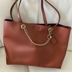 Coach Signature Tote saddle brown calfskin leather with chain detail